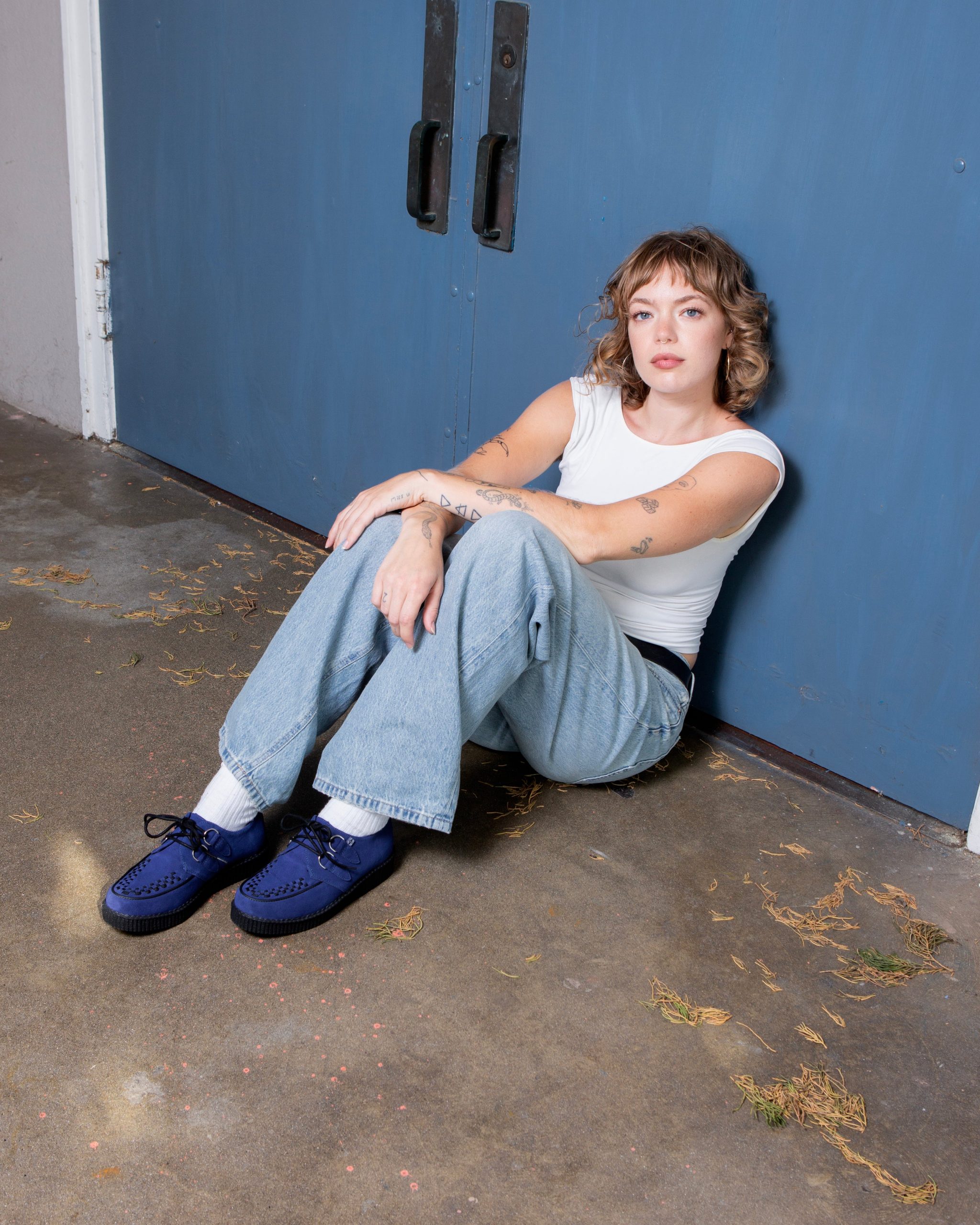 Navy Suede Viva Low creeper - Image 2