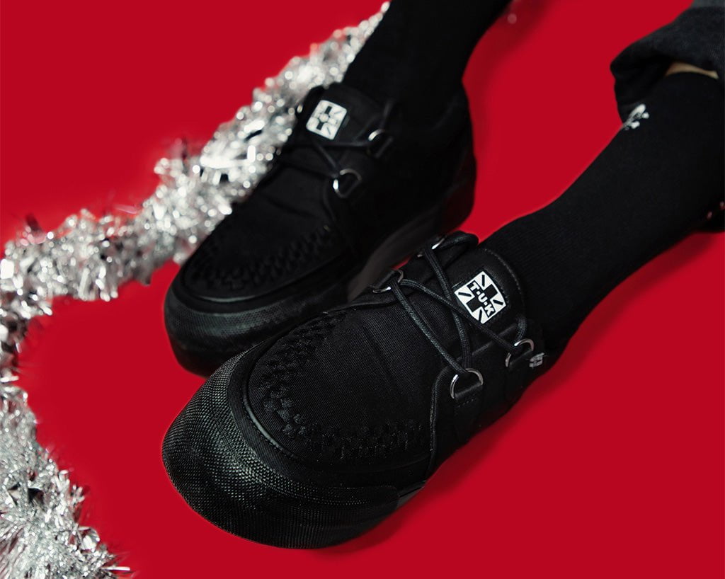 Black Canvas Interlace Platform Creeper Sneaker - Image 2