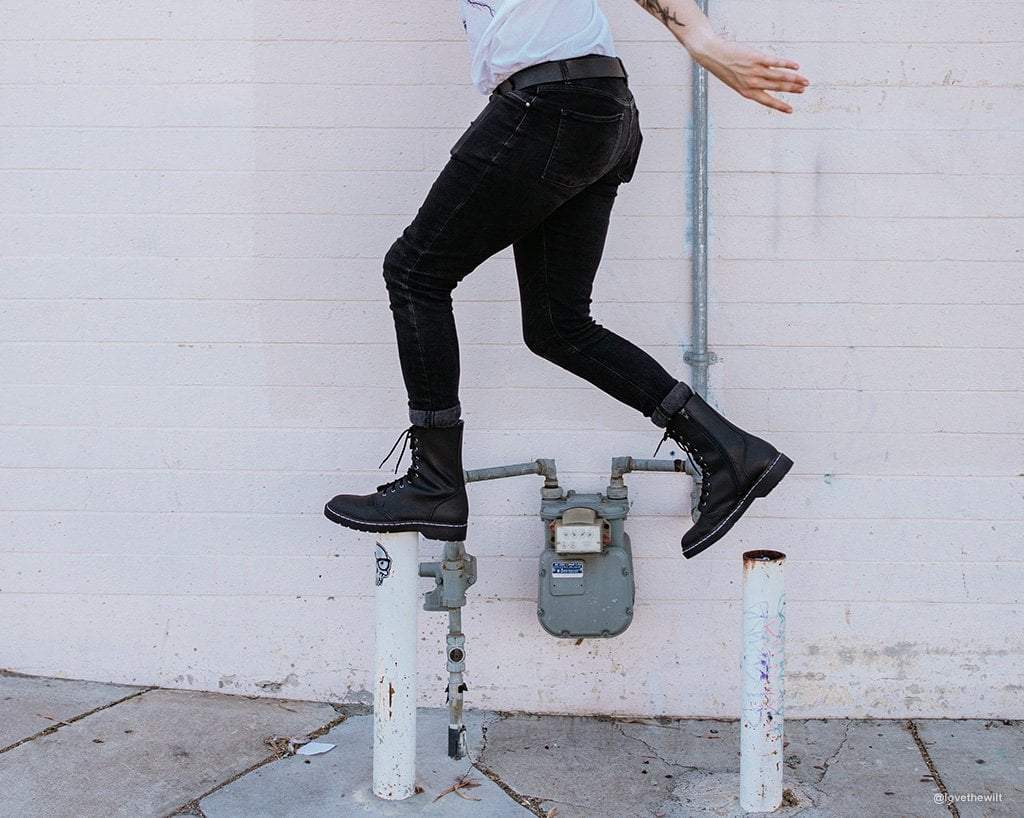 Black 10-Eye Gibson Boot - Image 7