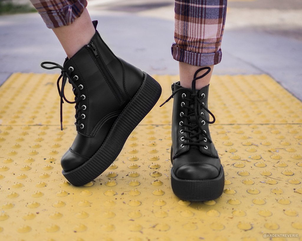 Black TUKskin™ Viva Mondo Boot - Image 2