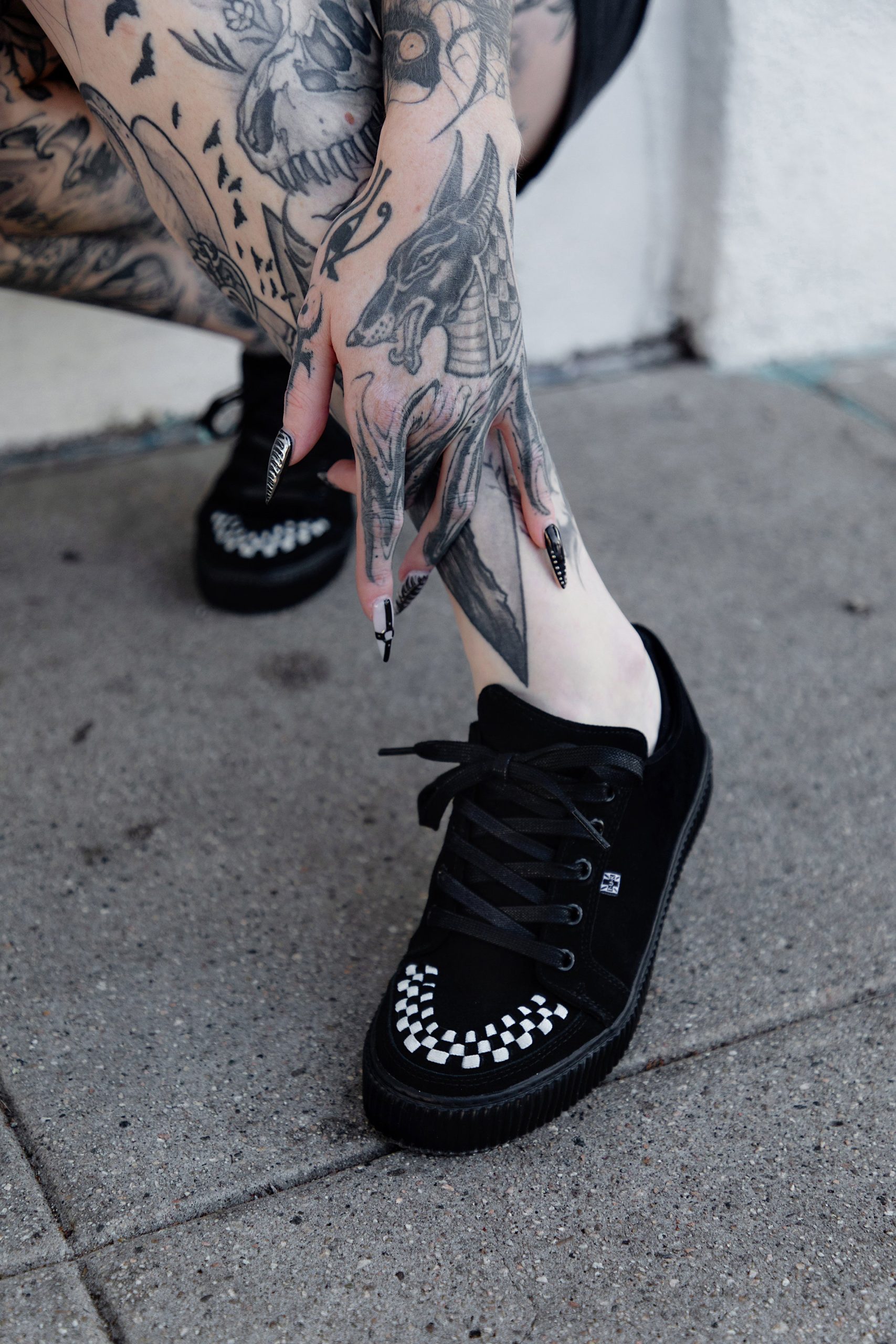 Black & White Suede Lace-Up Creeper Sneaker - Image 10